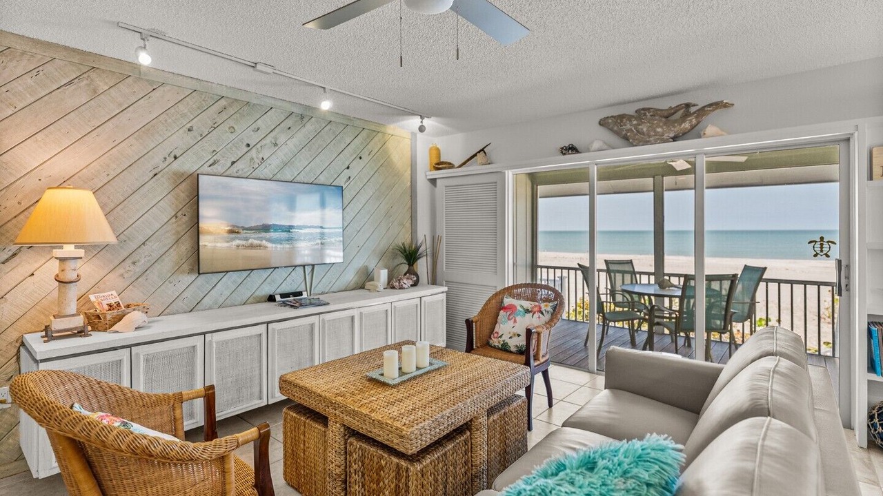 Photo of Livingroom in Boca Grande