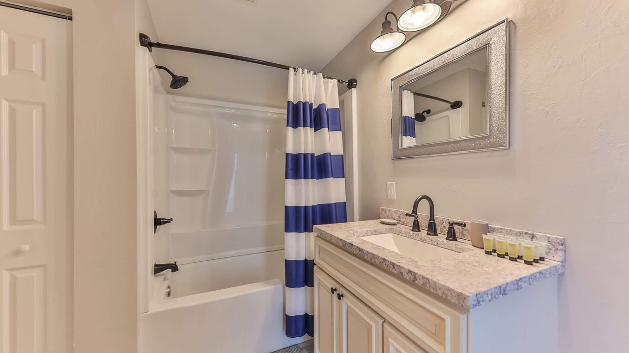 Photo of Bathroom in Yacht Club
