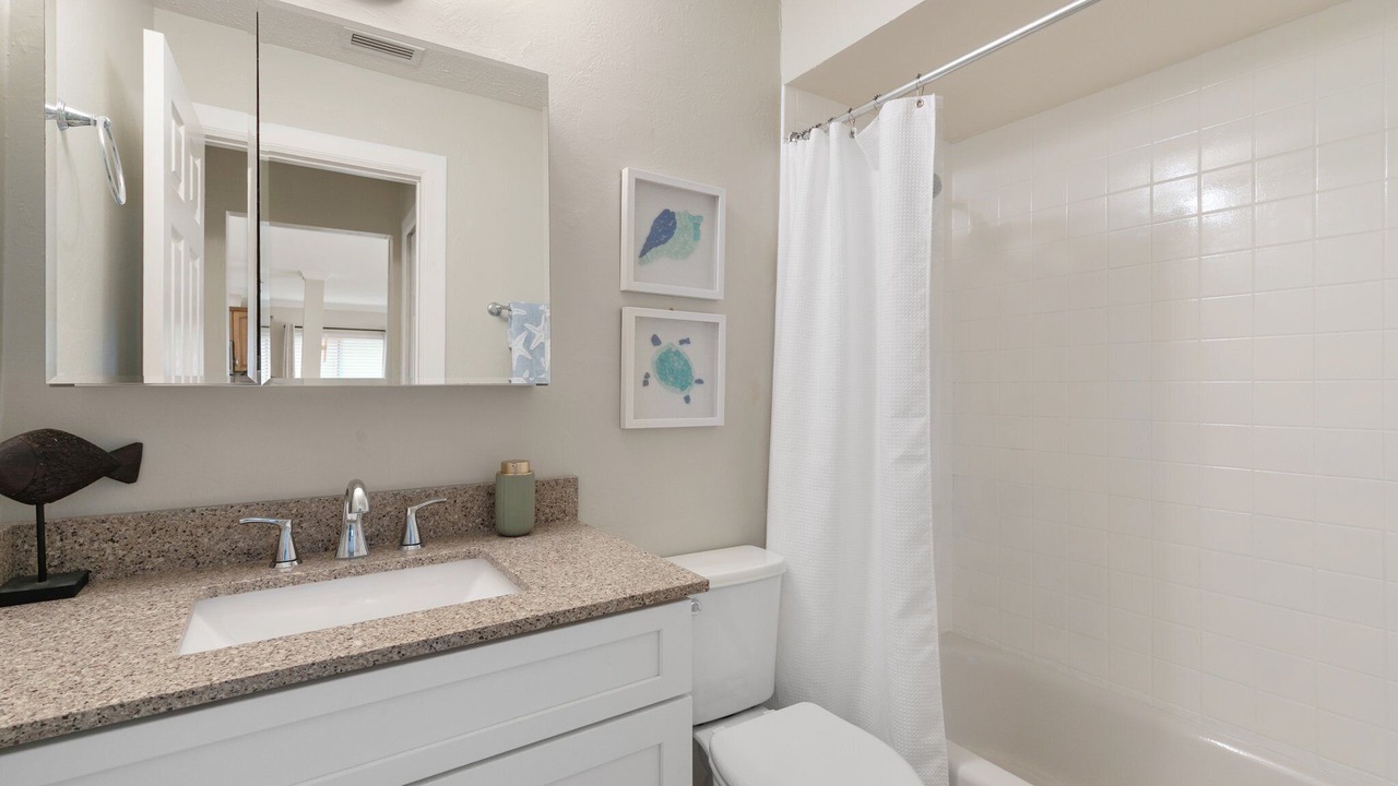 Photo of Bathroom in Caloosahatchee