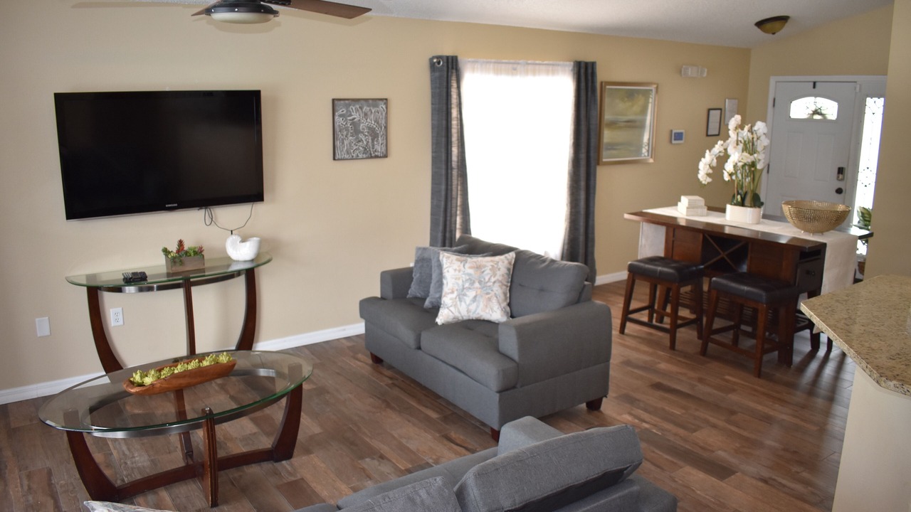 Photo of Livingroom in Royal Palms