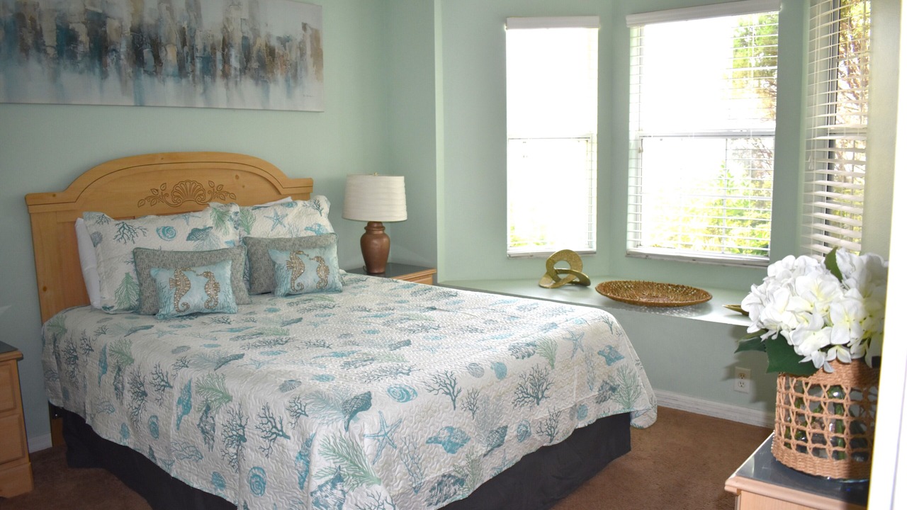 Photo of Bedroom in Royal Palms