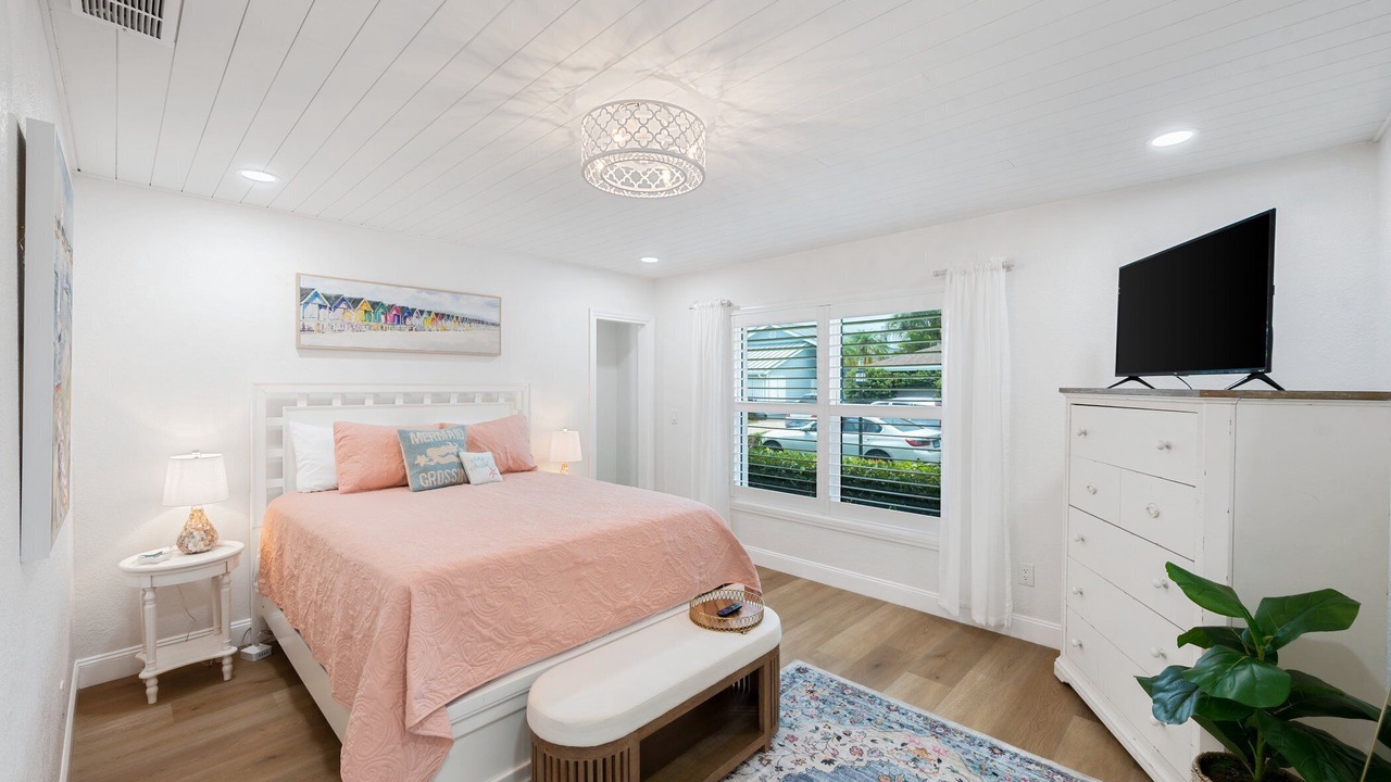 Photo of Bedroom in Jensen Beach