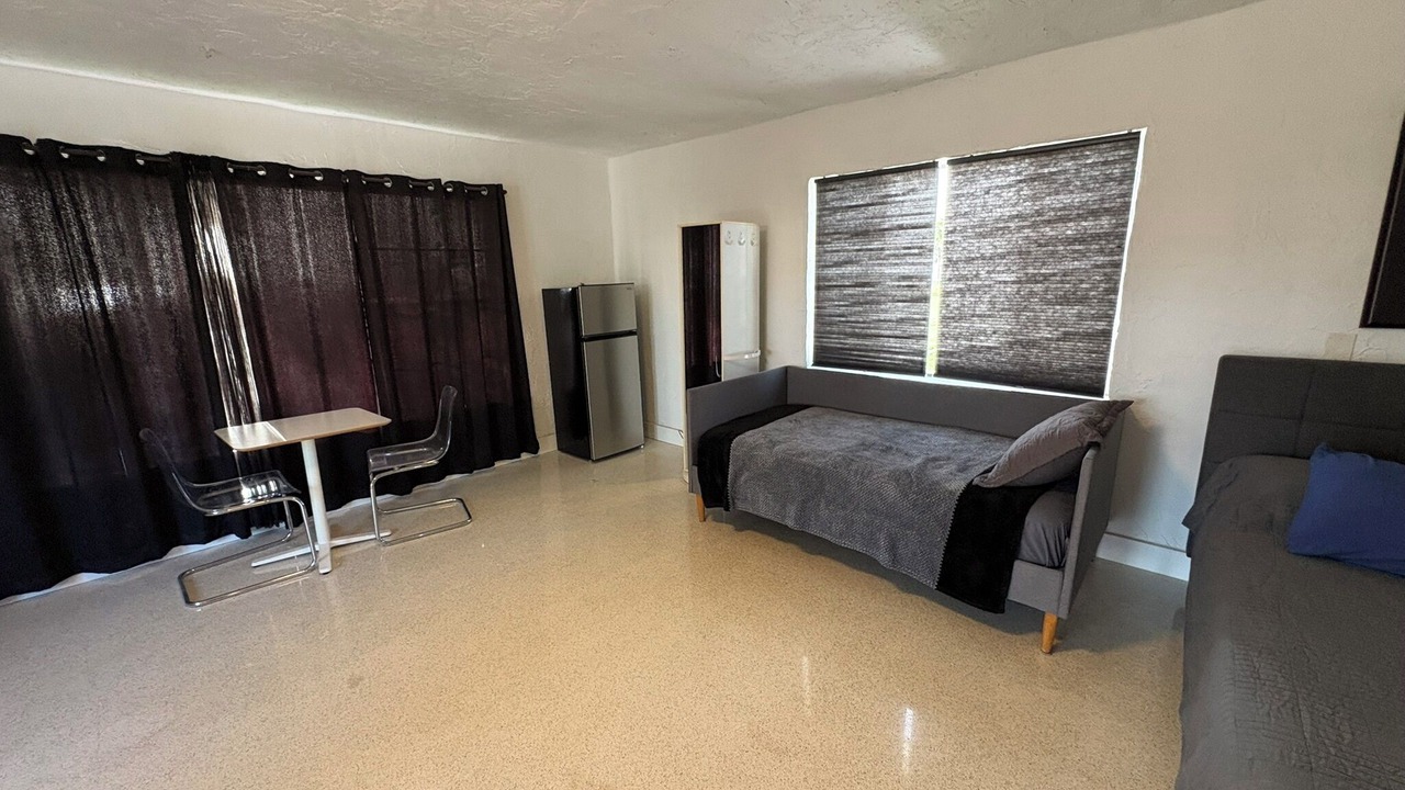 Photo of Bedroom in Indian River Estates