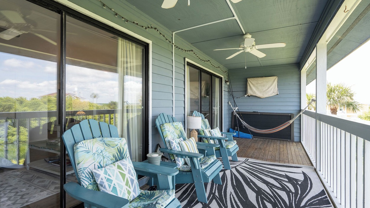 Photo of Patio Balcony in Beachwalk