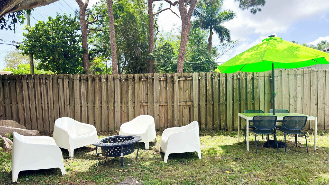Photo of Outdoor in Wilton Manors