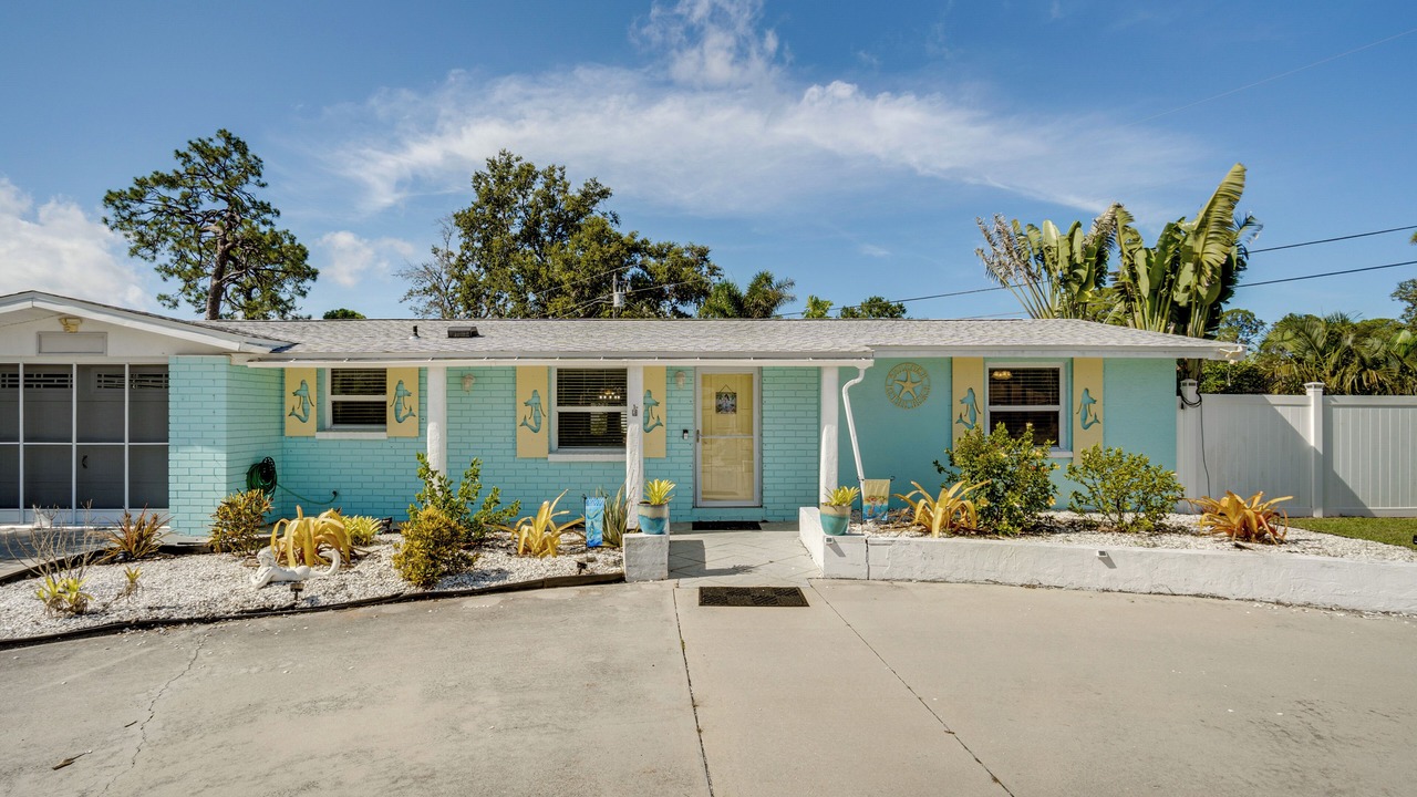 Photo of Outdoor in Englewood