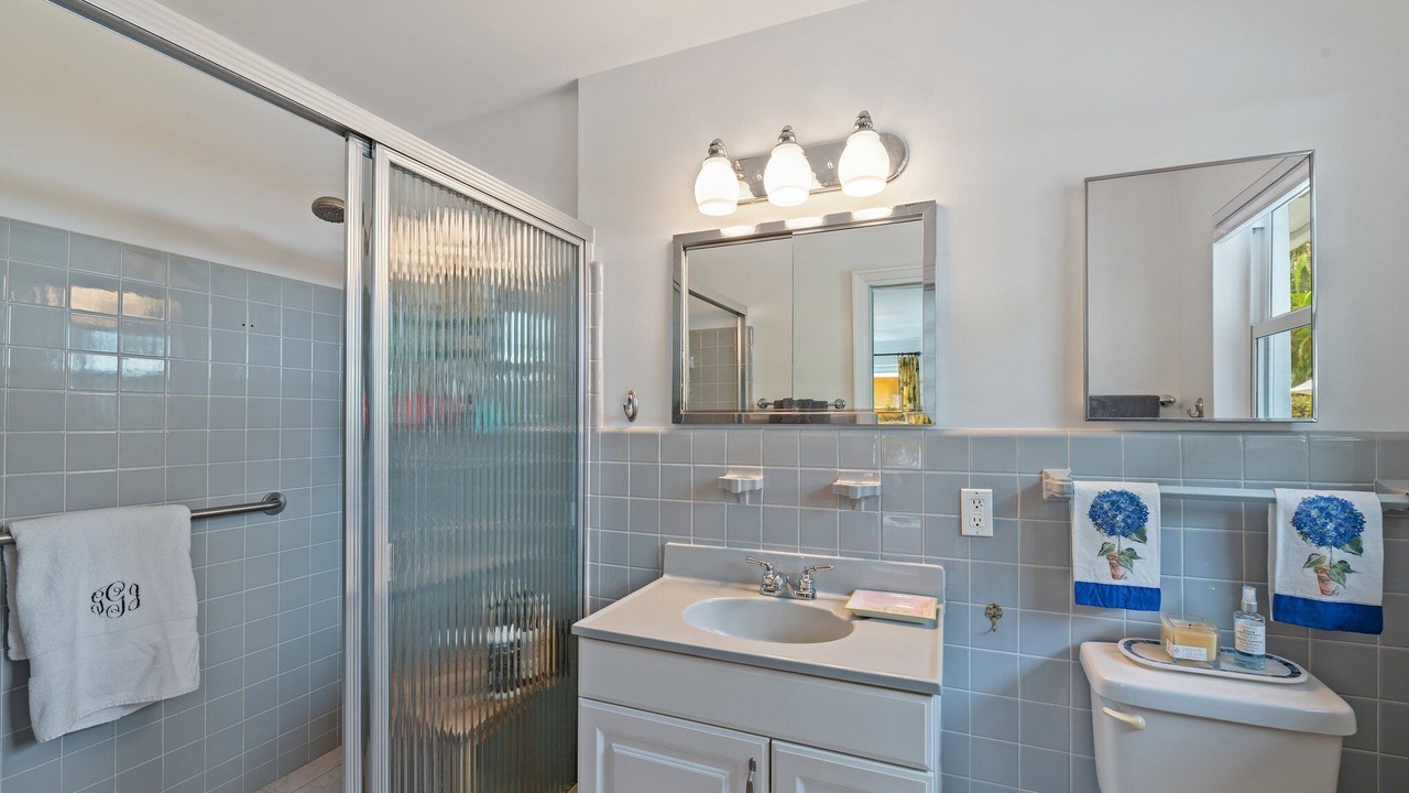 Photo of Bathroom in Jog Road