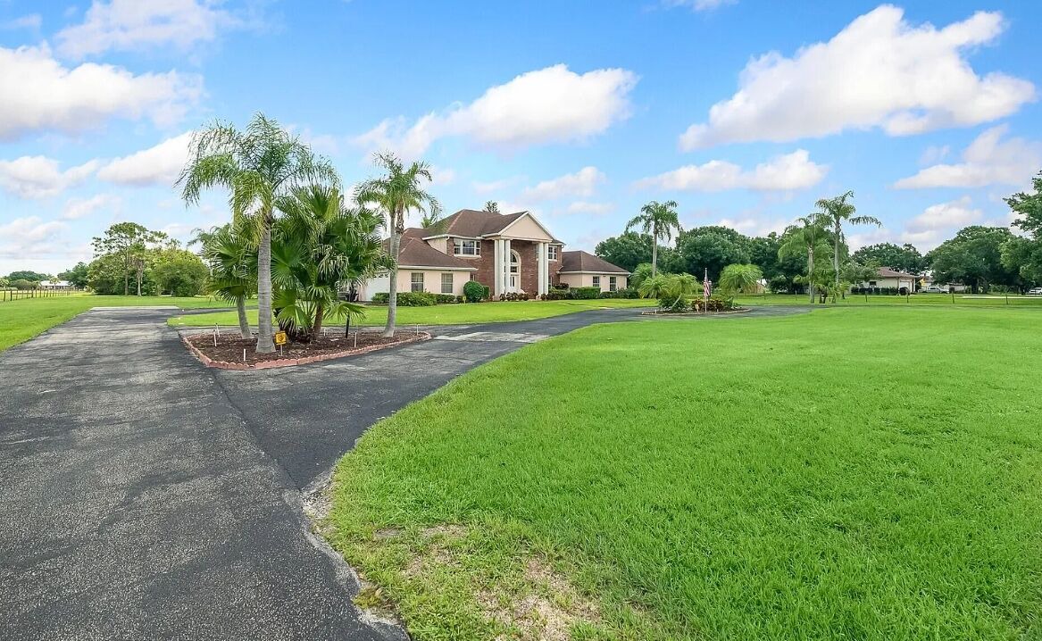 Photo of Outdoor in Okeechobee