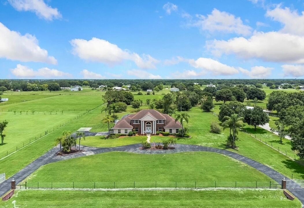 Photo of Outdoor in Okeechobee