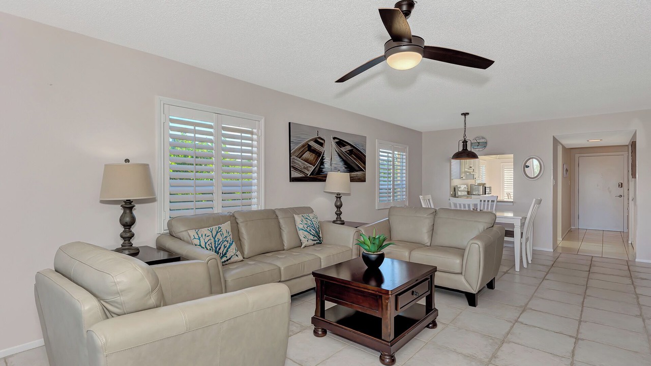 Photo of Livingroom in Siesta Key