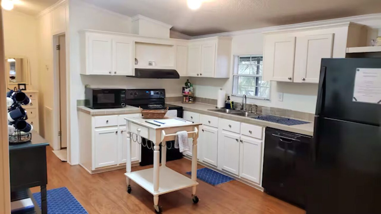 Photo of Kitchen in Taylor Creek