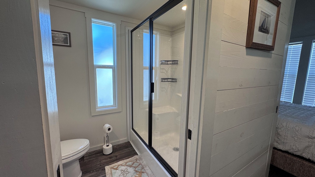 Photo of Bathroom in Key Largo Village