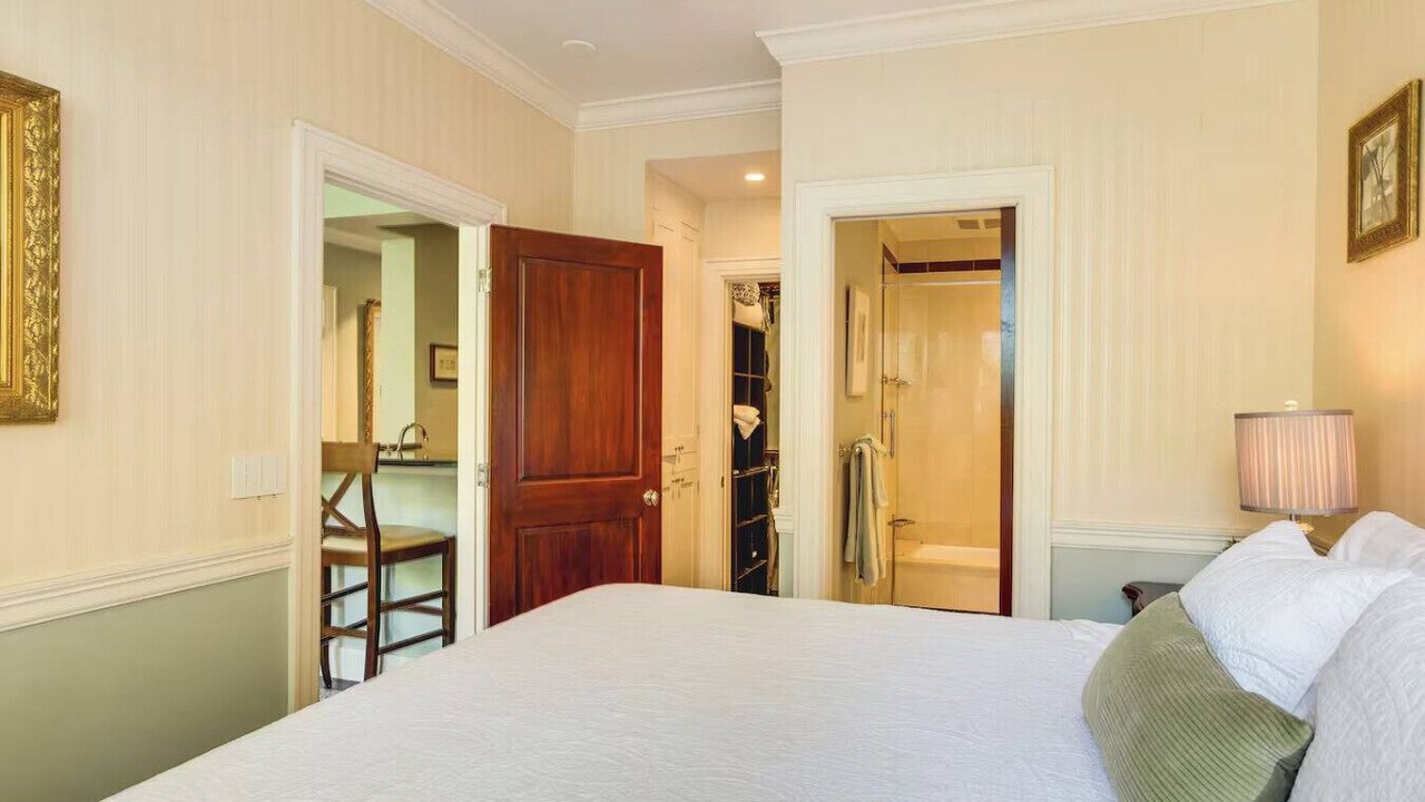 Photo of Bedroom in Palm Beach