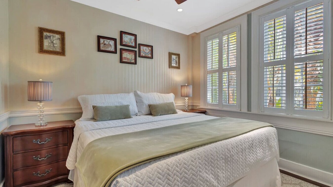 Photo of Bedroom in Palm Beach