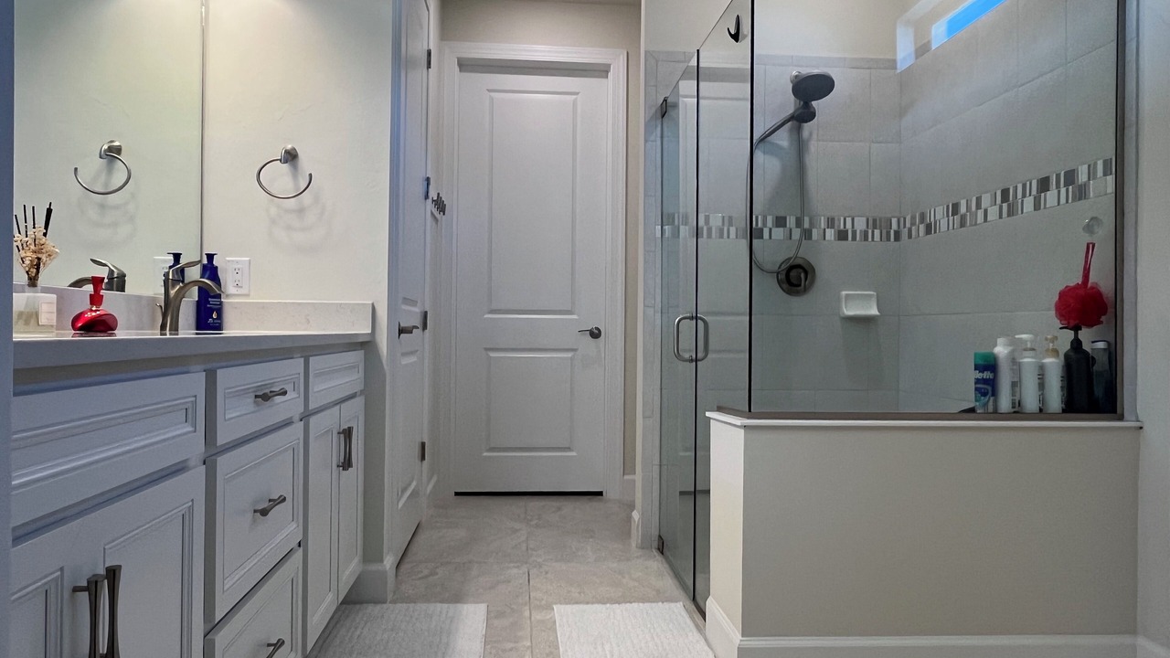 Photo of Bathroom in Estero