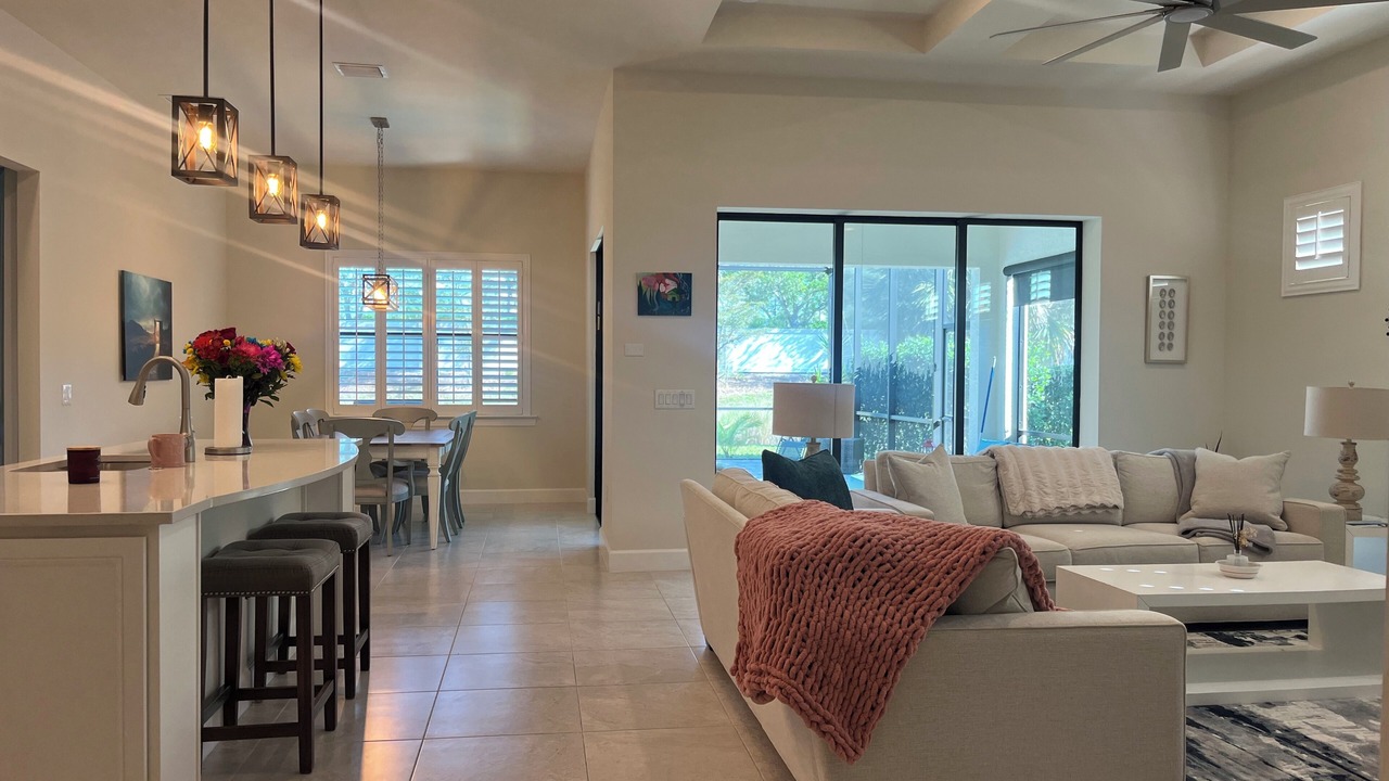 Photo of Livingroom in Estero