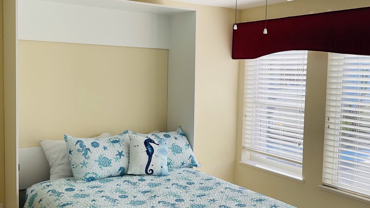 Photo of Bedroom in Hutchinson Island South