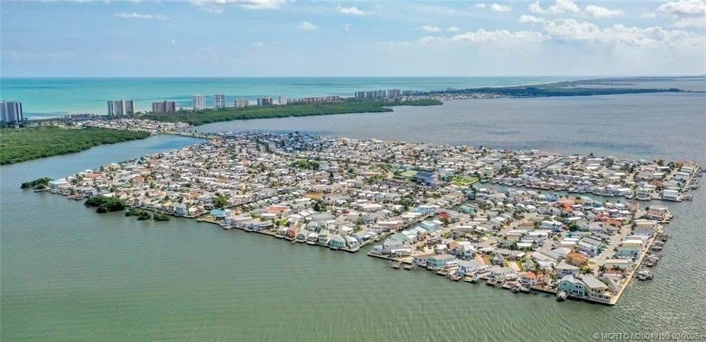 Photo of Outdoor in Hutchinson Island South