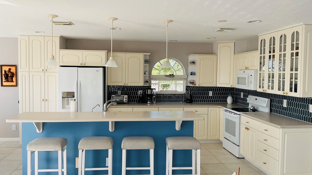 Photo of Kitchen in Hutchinson Island South