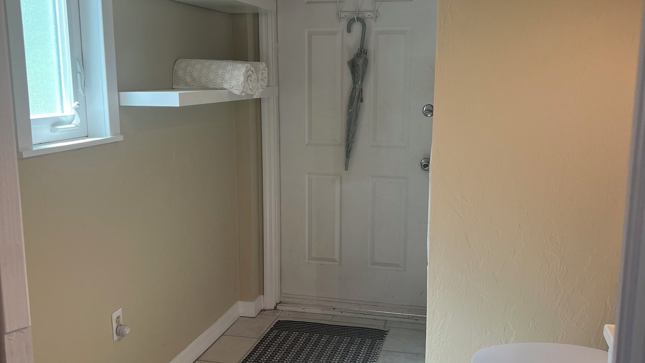 Photo of Bathroom in San Carlos Park