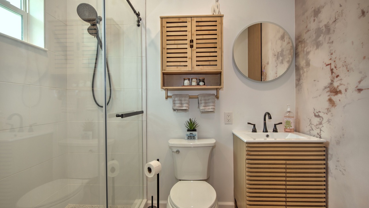 Photo of Bathroom in Naples