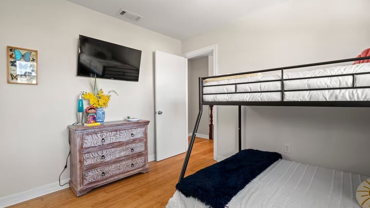 Photo of Bedroom in Riviera Bay