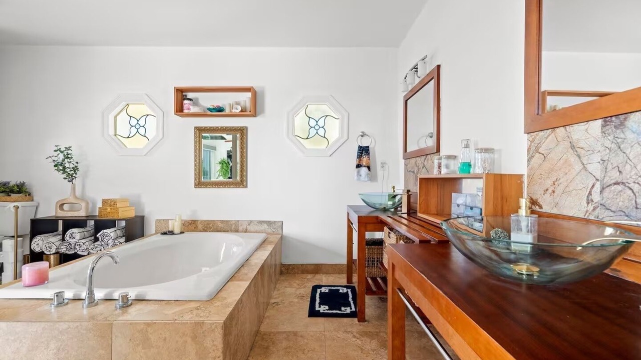 Photo of Bathroom in Riviera Bay
