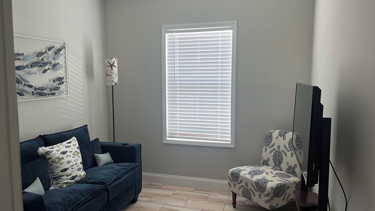 Photo of Livingroom in Saint James City