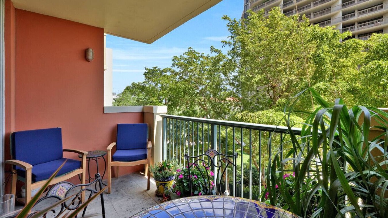 Photo of Outdoor in Coconut Grove