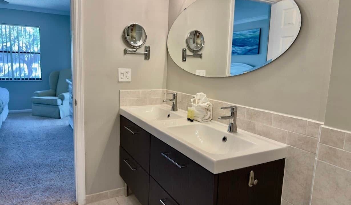 Photo of Bathroom in Trailer Estates