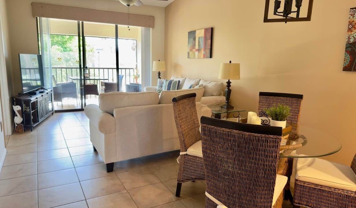 Photo of Livingroom in Trailer Estates