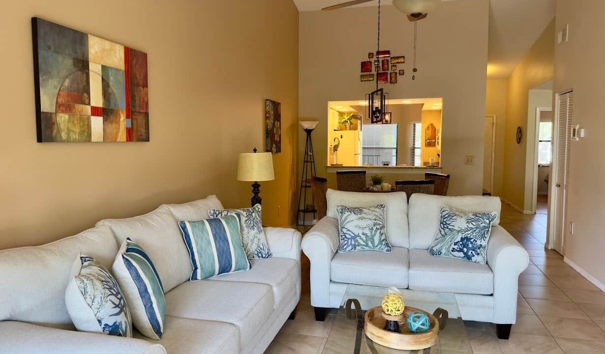 Photo of Livingroom in Trailer Estates