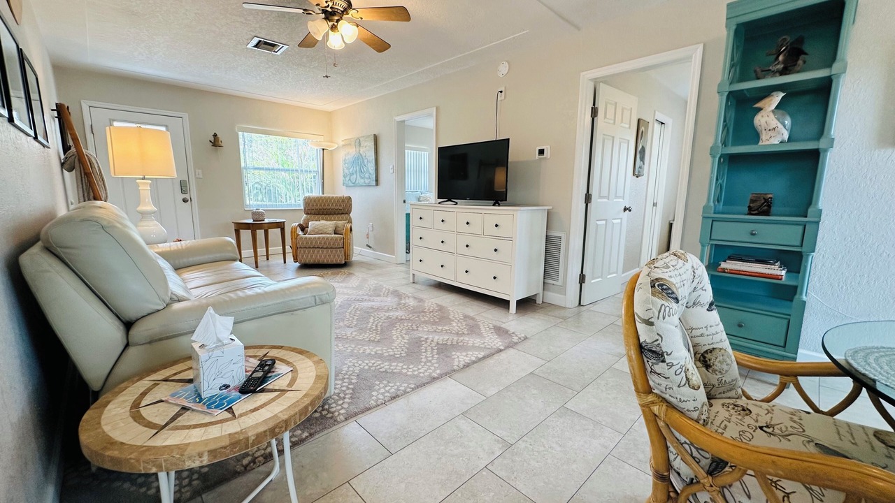 Photo of Livingroom in Palm Harbor