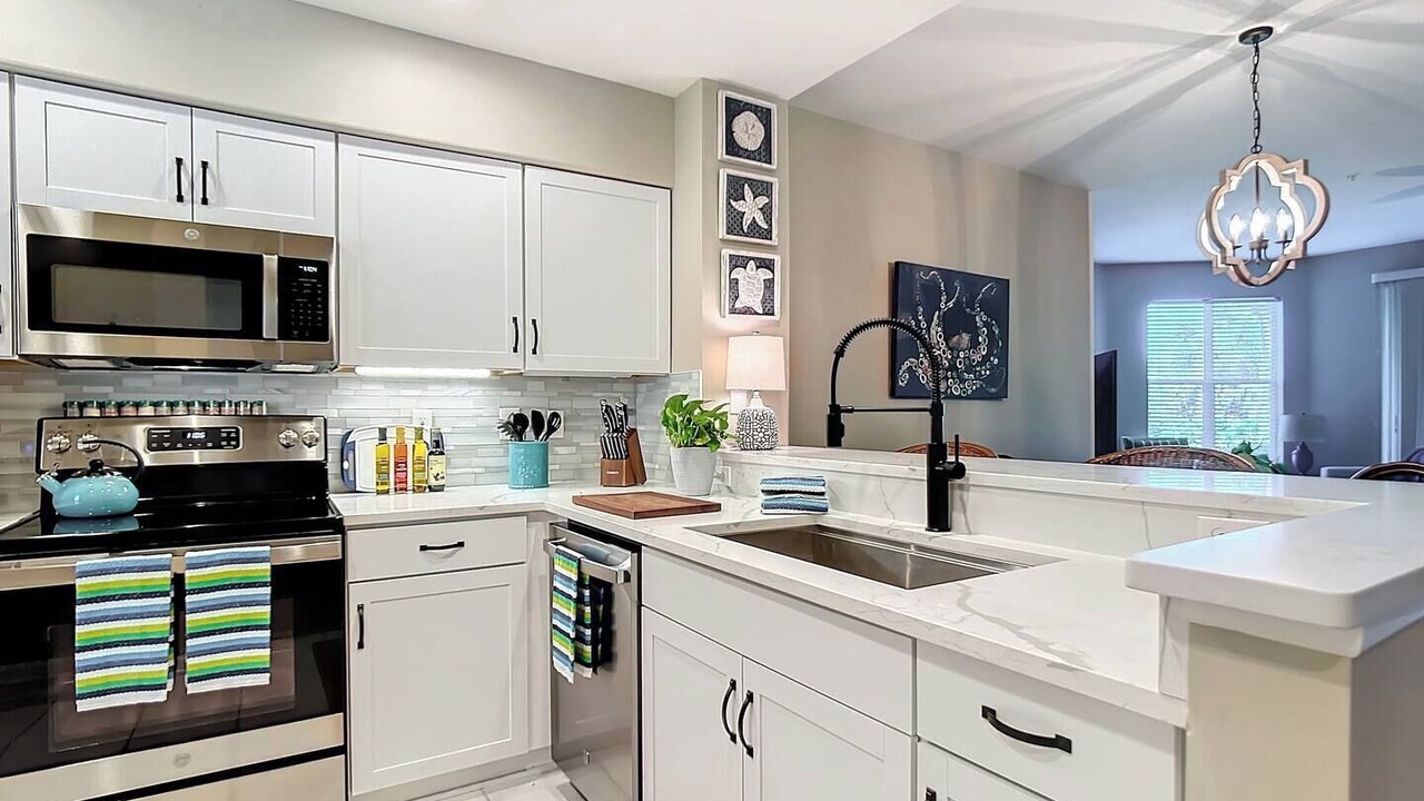 Photo of Kitchen in Tropical Cove