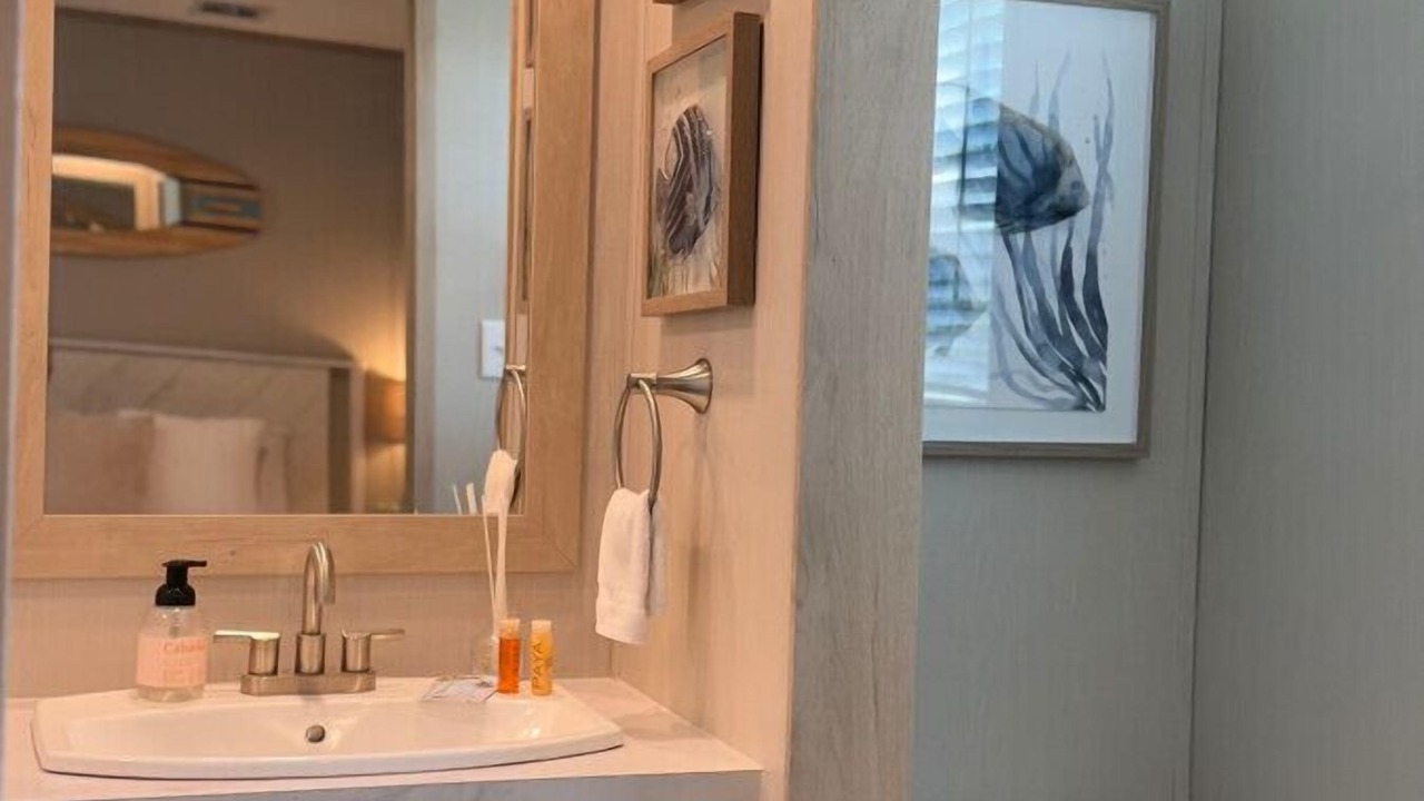 Photo of Bathroom in Ruskin