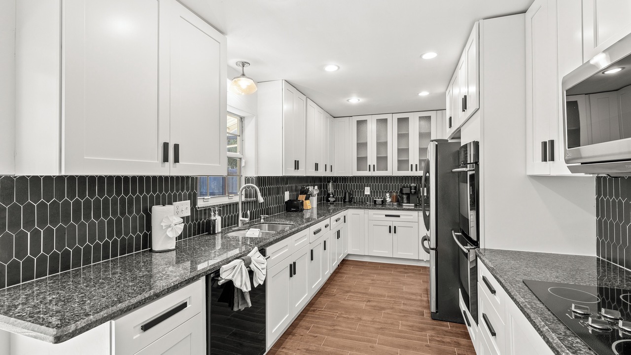 Photo of Kitchen in Coral Ridge Isles