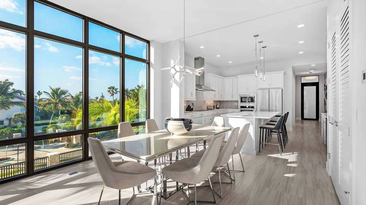 Photo of Livingroom in Melbourne Beach