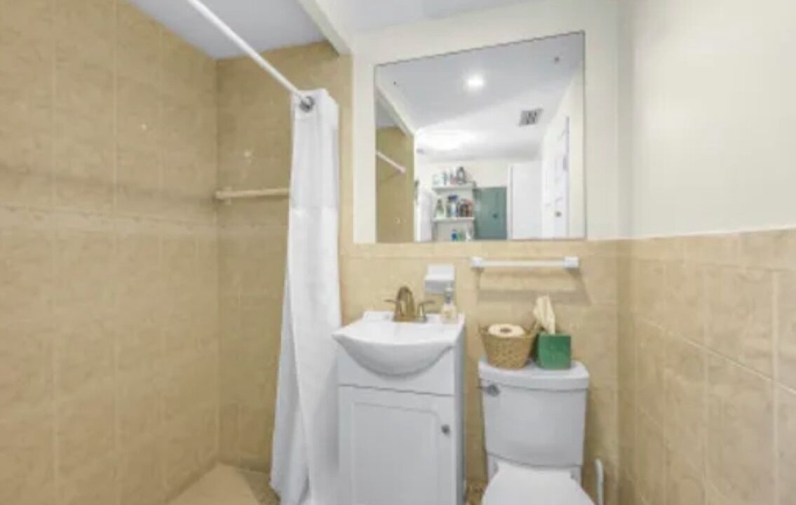 Photo of Bathroom in Laurel