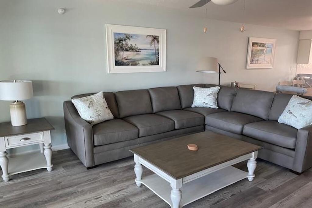 Photo of Livingroom in Siesta Key