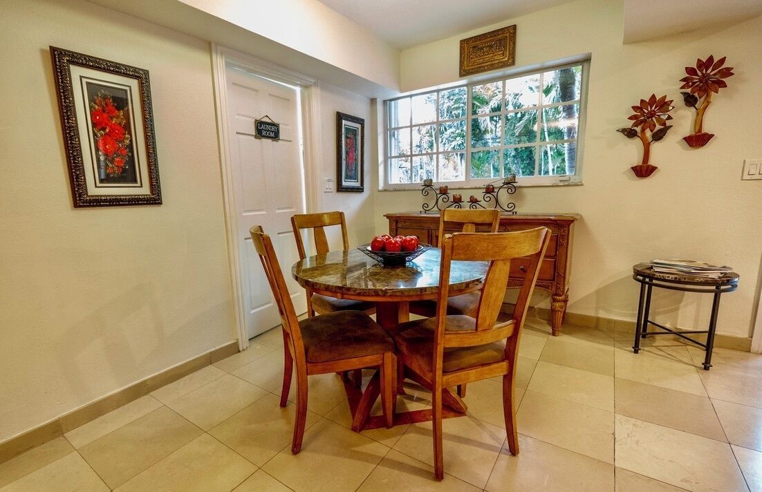 Photo of Outdoor in Northeast Coconut Grove