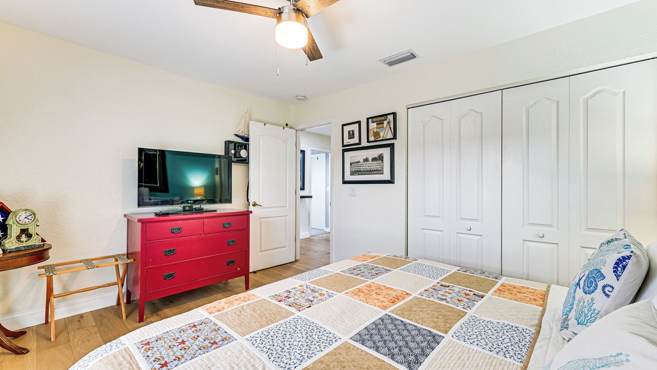 Photo of Bedroom in South Gulf Cove