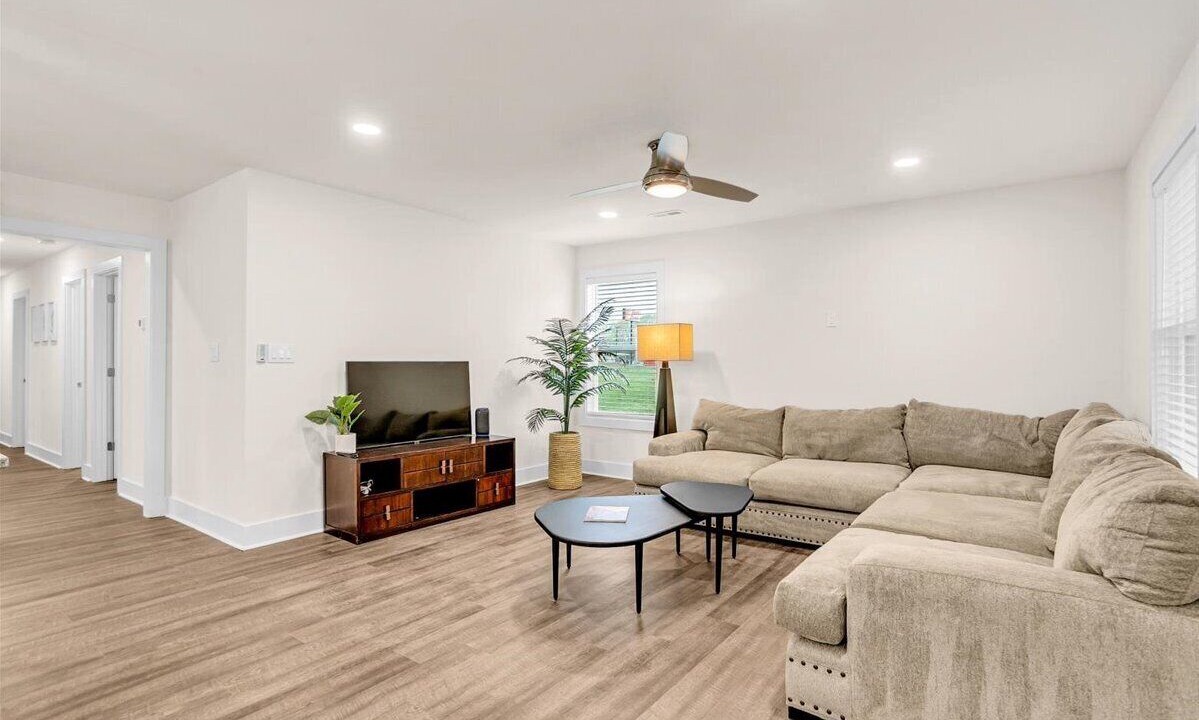 Photo of Livingroom in Greer