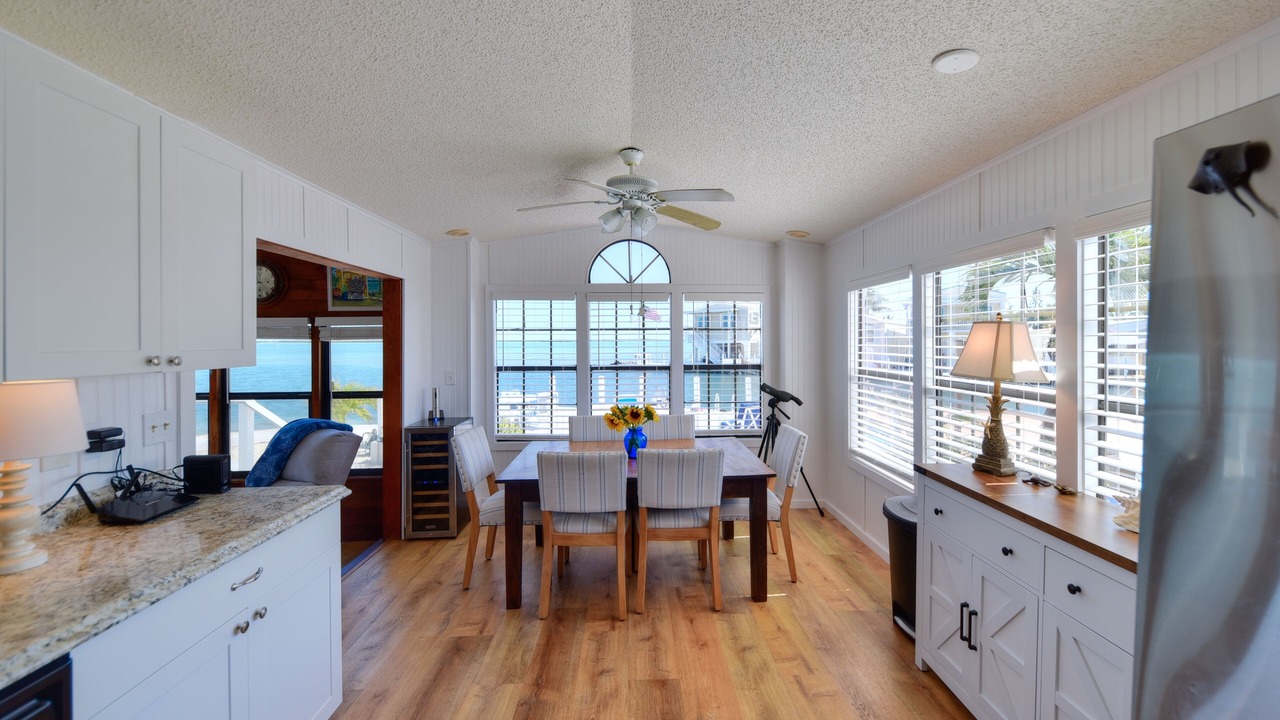 Photo of Livingroom in Big Coppitt Key