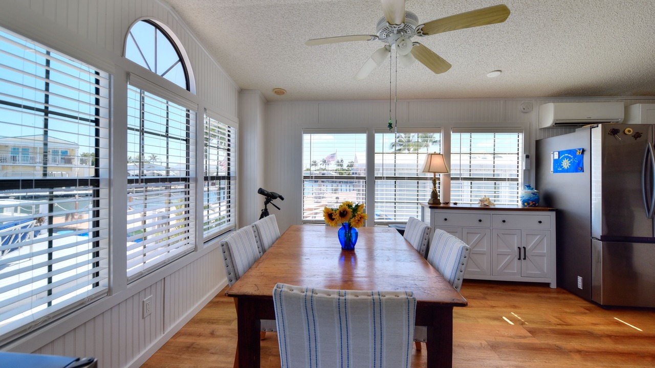 Photo of Livingroom in Big Coppitt Key