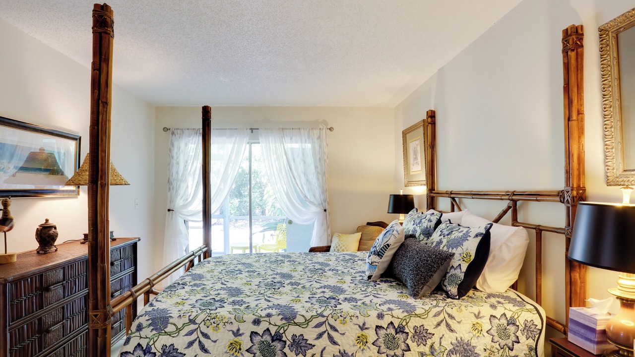 Photo of Bedroom in Hobe Sound