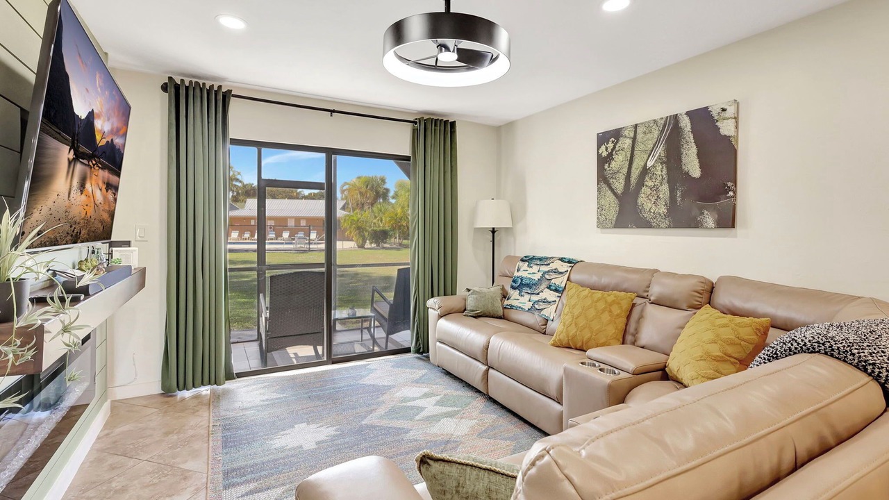 Photo of Livingroom in Clewiston