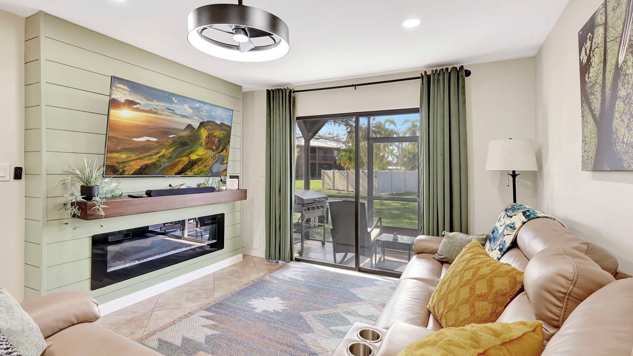 Photo of Livingroom in Clewiston