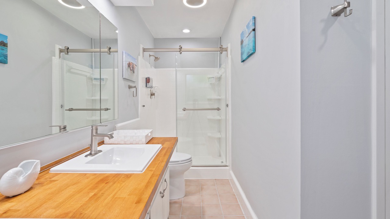 Photo of Bathroom in North River Shores
