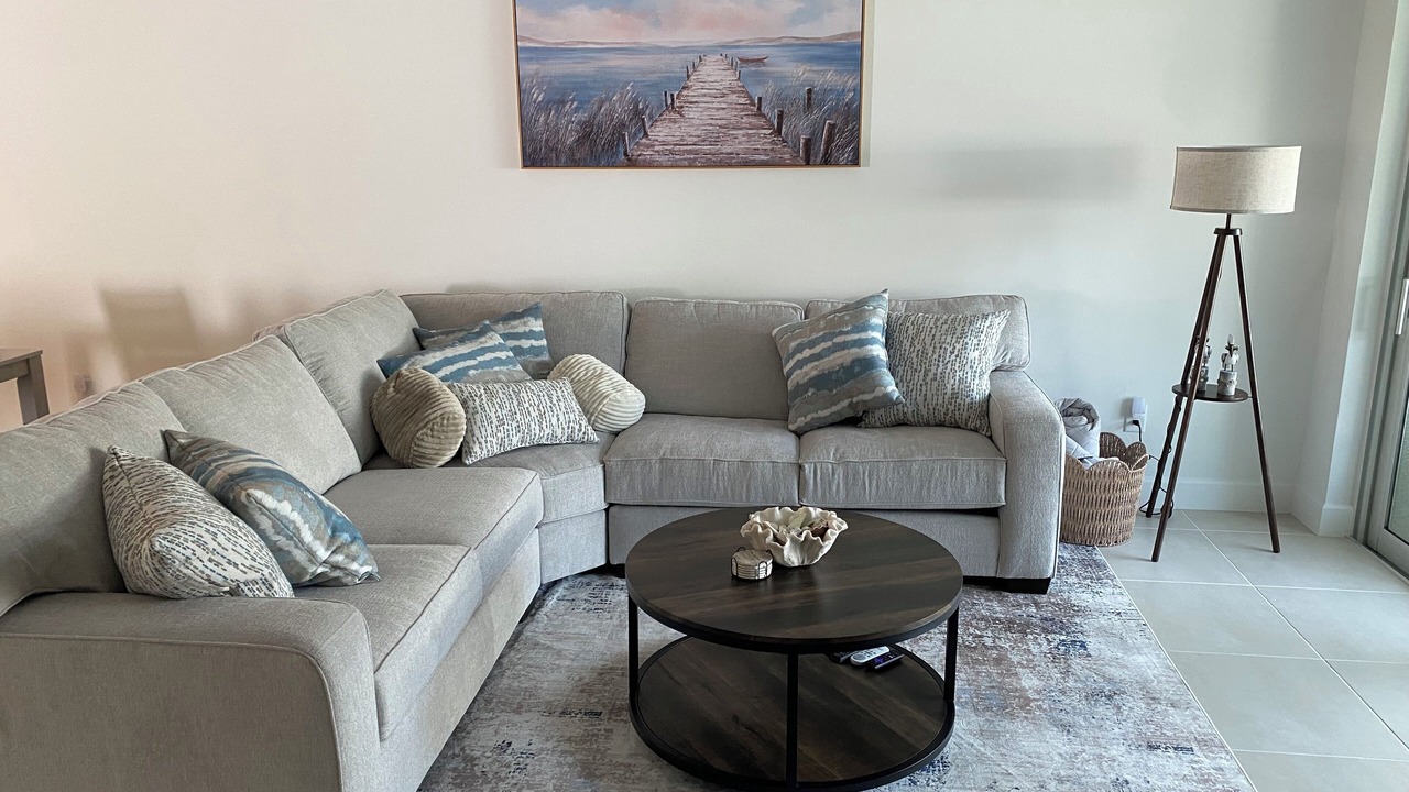 Photo of Livingroom in Englewood
