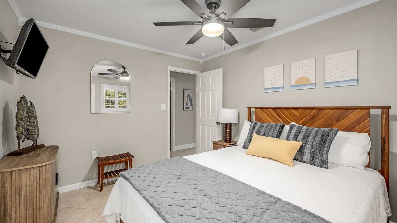 Photo of Bedroom in Melbourne Beach